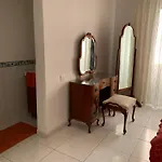 Sliema Central Apartment *