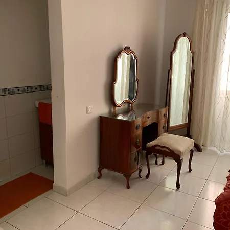 Sliema Central Apartment *